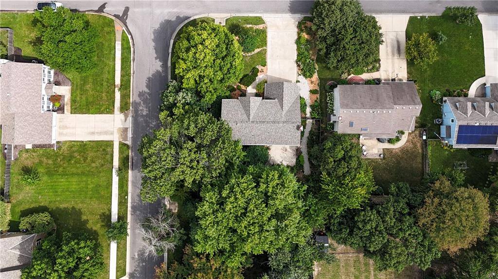 15331 West 84th Terrace, Lenexa, KS 66219