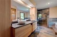 15331 West 84th Terrace, Lenexa, KS 66219
