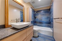 15331 West 84th Terrace, Lenexa, KS 66219