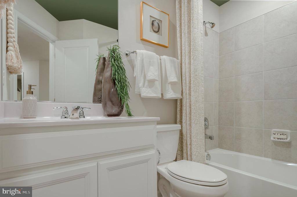402 Seeback Drive, Charles Town, WV 25414