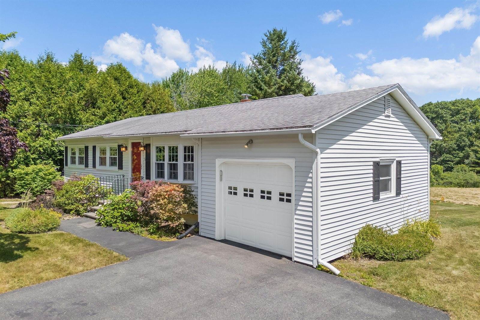 38 Perry Road, Hampden, ME 04444