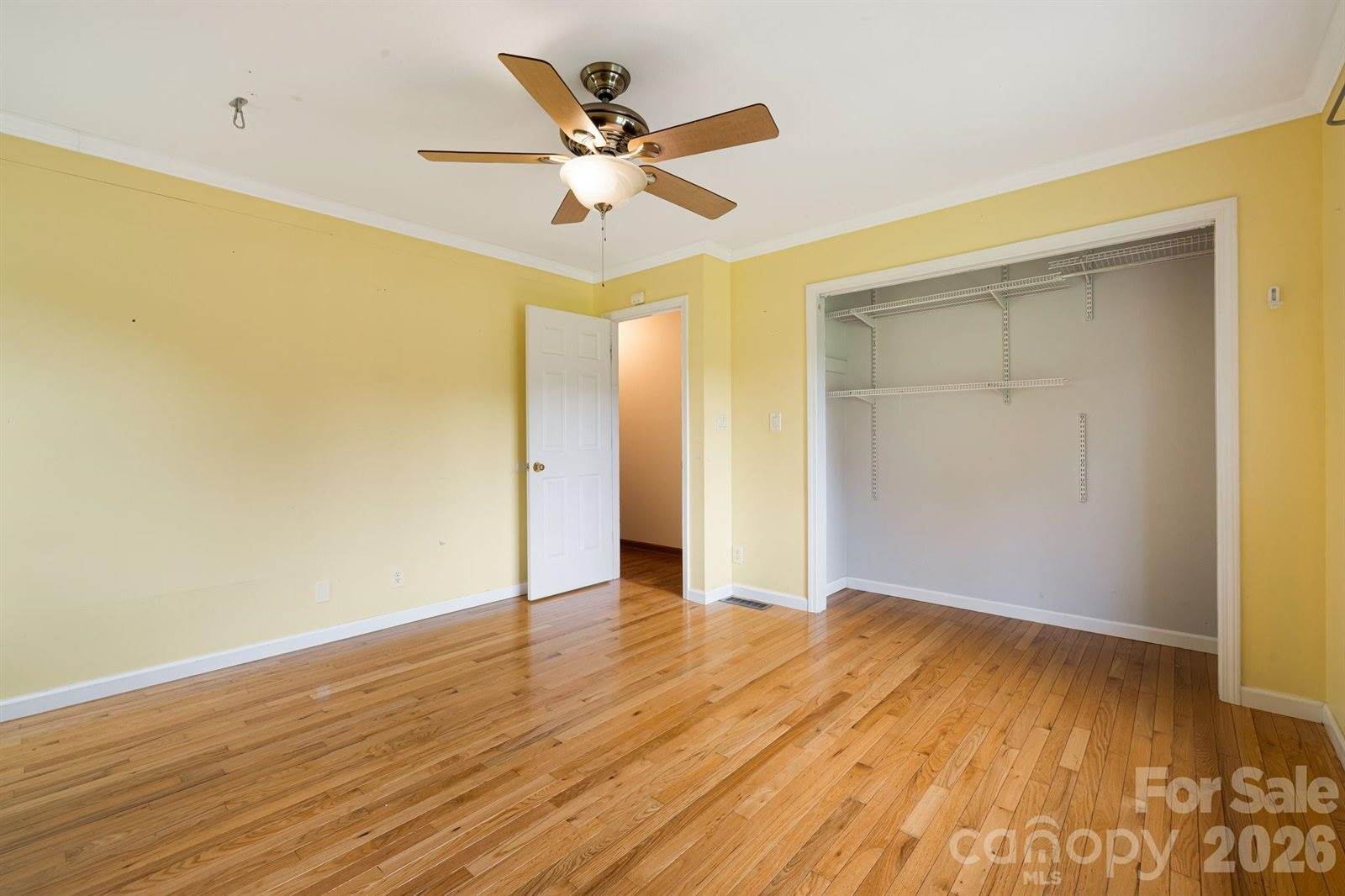 2 Jaks Ridge Drive, Asheville, NC 28805