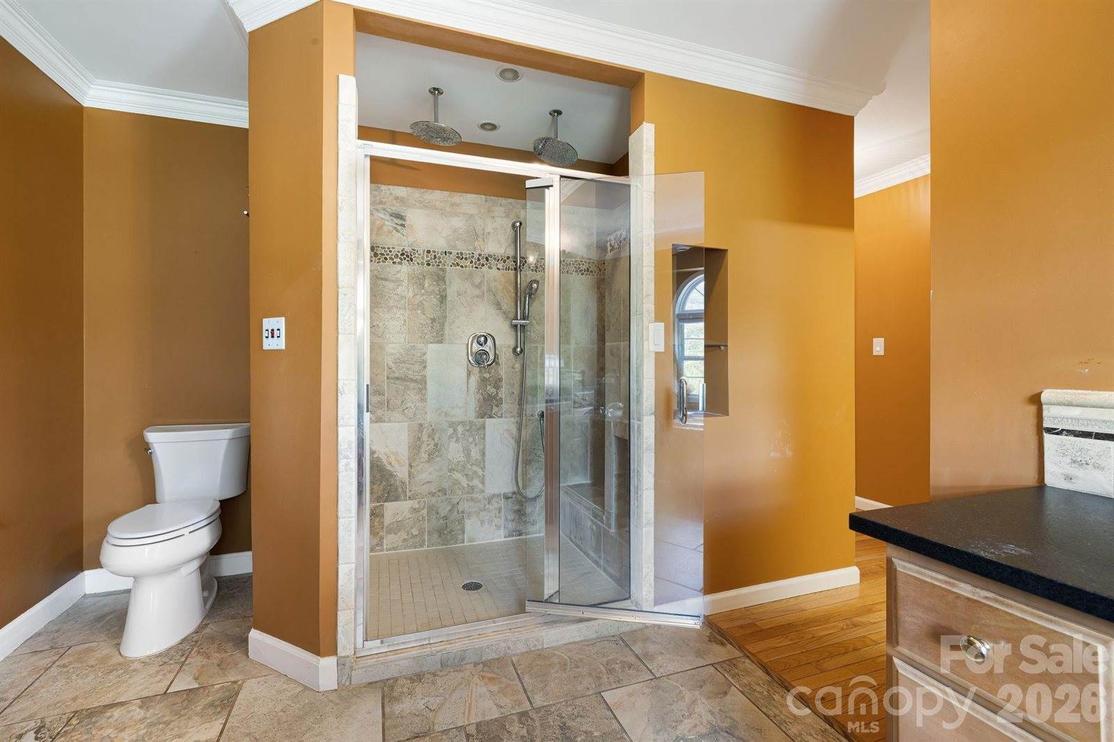 2 Jaks Ridge Drive, Asheville, NC 28805