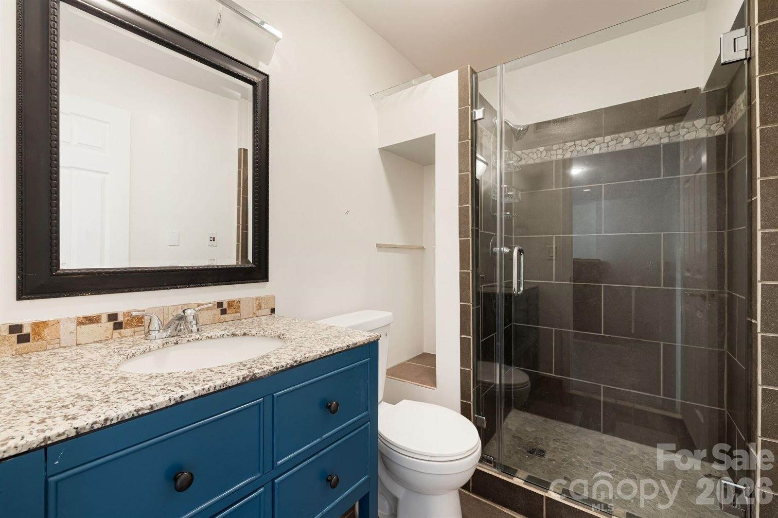 2 Jaks Ridge Drive, Asheville, NC 28805