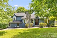 2 Jaks Ridge Drive, Asheville, NC 28805