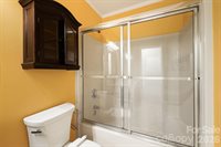 2 Jaks Ridge Drive, Asheville, NC 28805