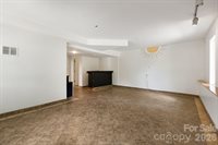 2 Jaks Ridge Drive, Asheville, NC 28805