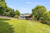 2 Jaks Ridge Drive, Asheville, NC 28805