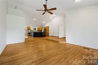 2 Jaks Ridge Drive, Asheville, NC 28805