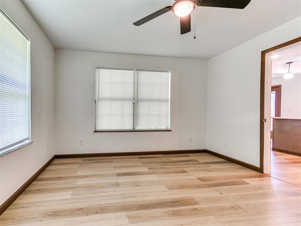1702 North Market Avenue, Shawnee, OK 74804