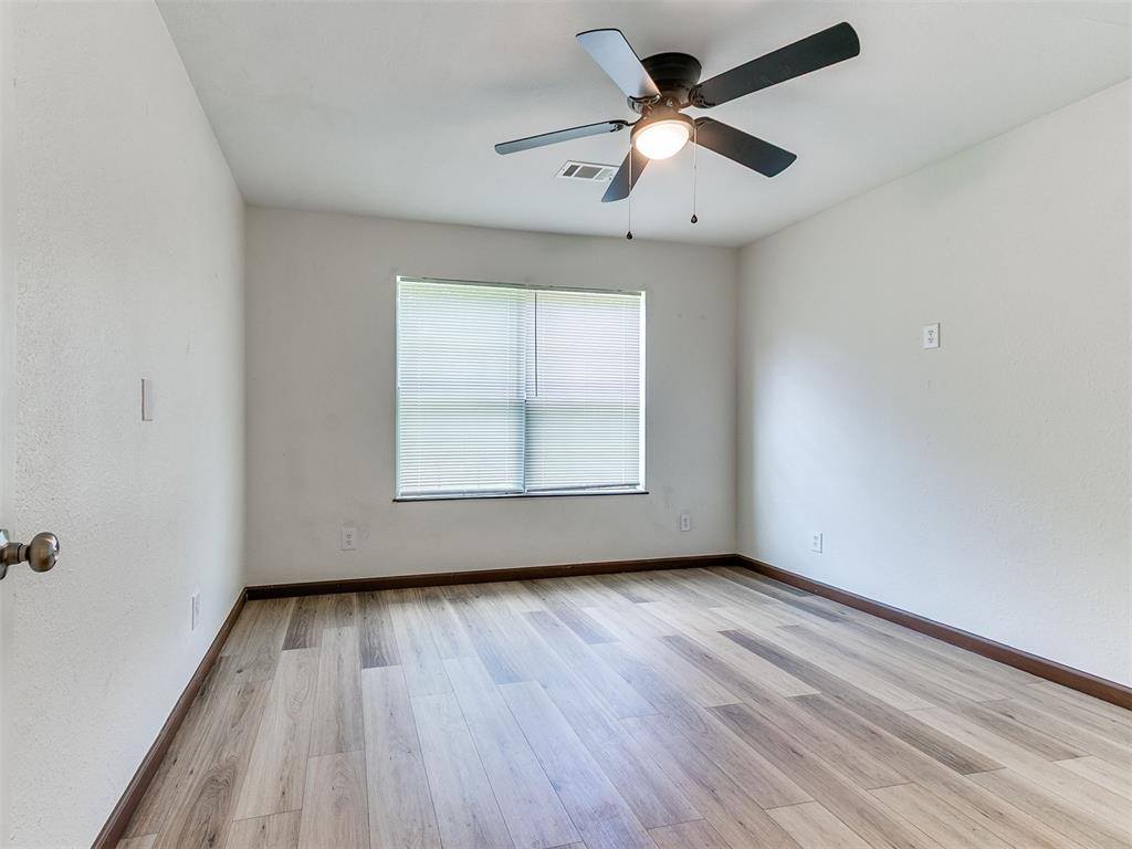 1702 North Market Avenue, Shawnee, OK 74804