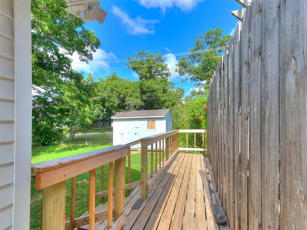 1702 North Market Avenue, Shawnee, OK 74804