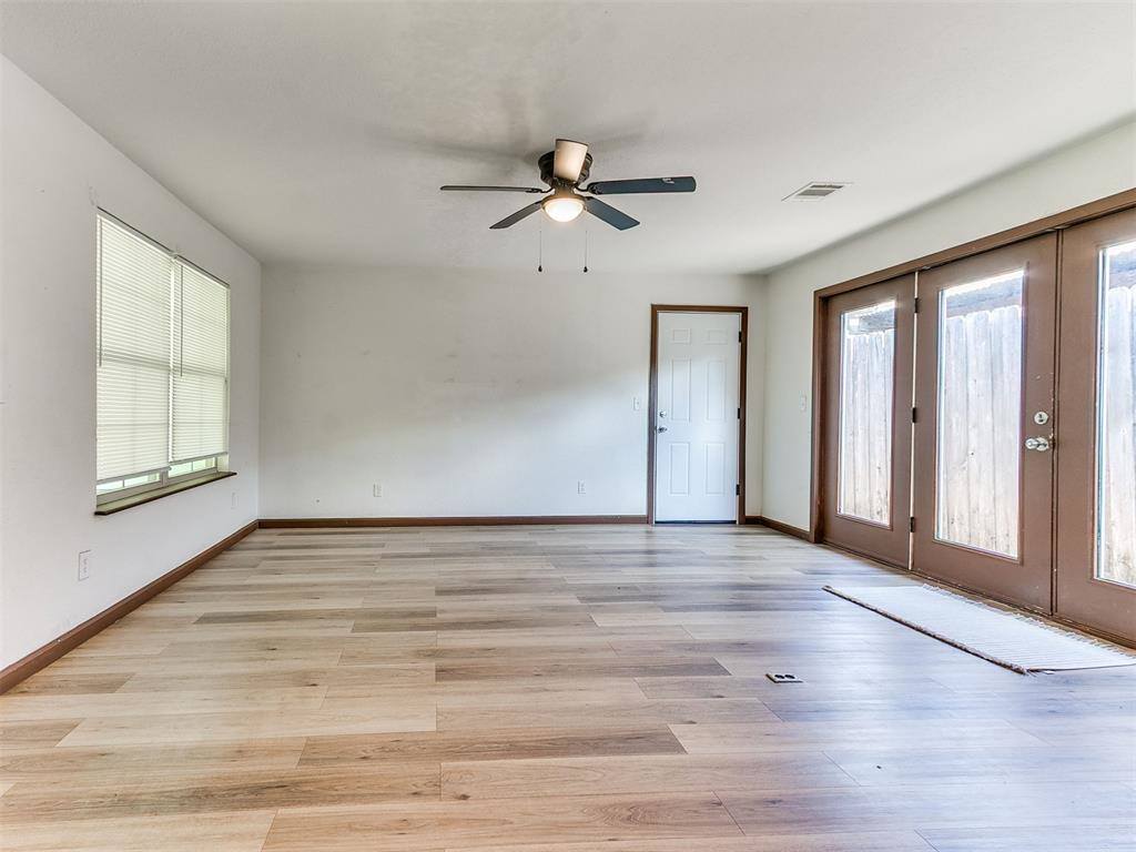 1702 North Market Avenue, Shawnee, OK 74804
