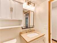 1702 North Market Avenue, Shawnee, OK 74804
