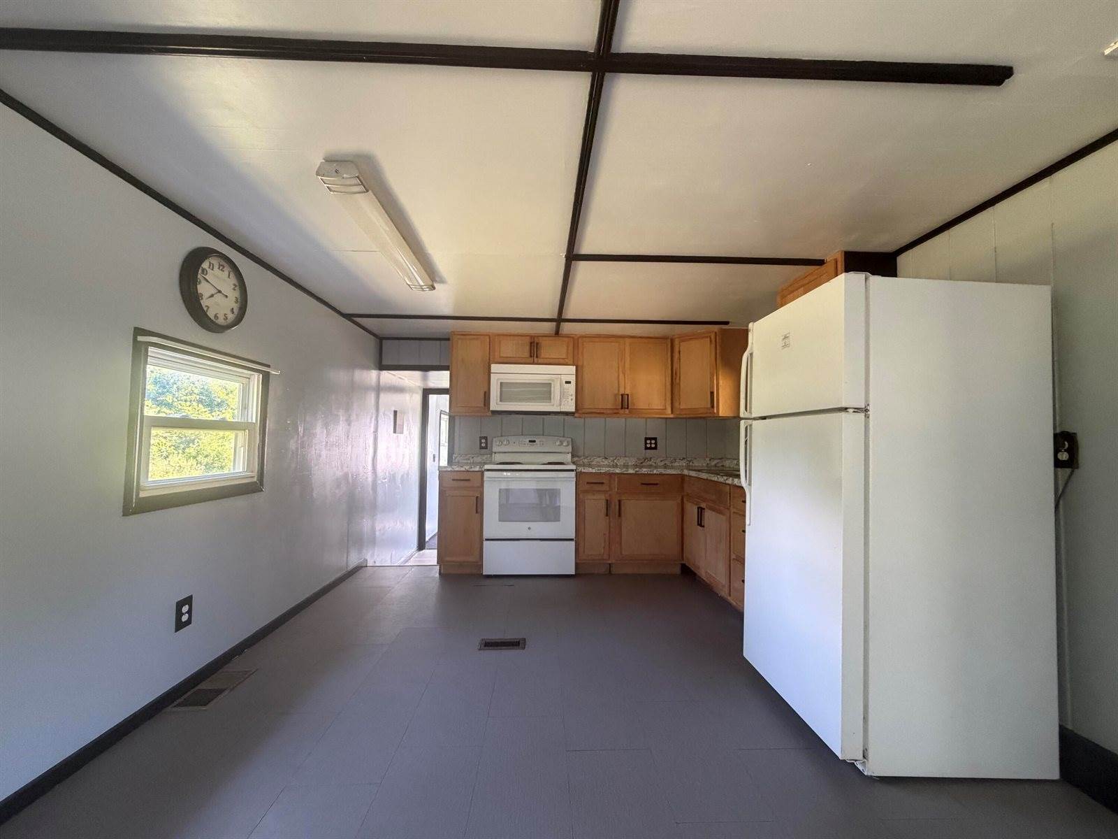312 Water Street, Guilford, ME 04443