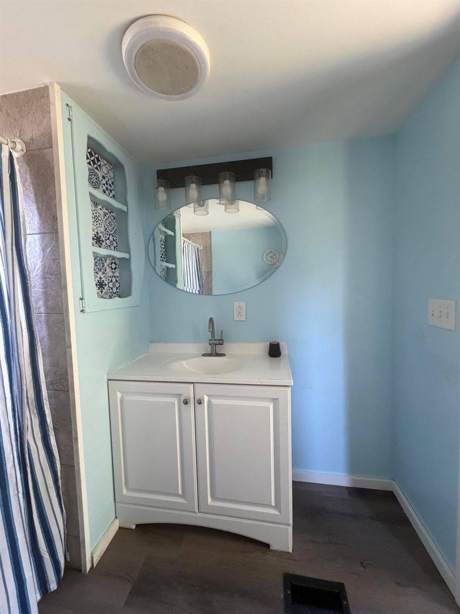 312 Water Street, Guilford, ME 04443