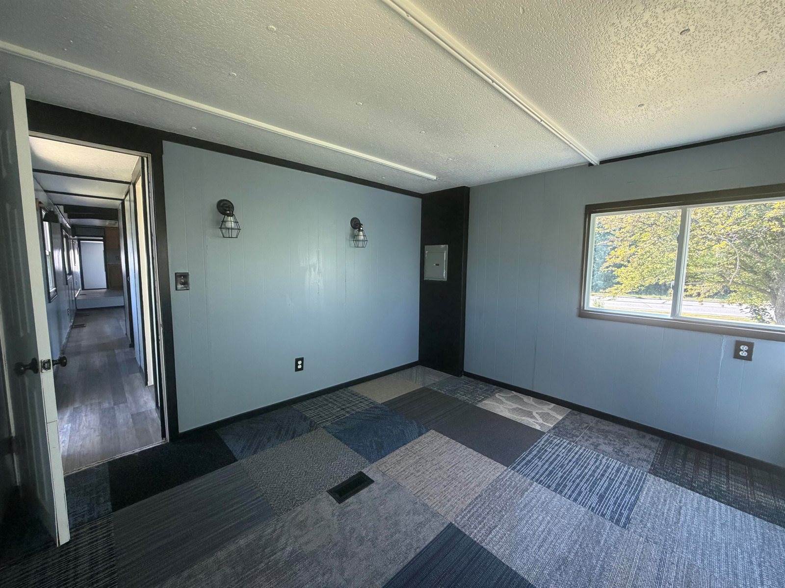 312 Water Street, Guilford, ME 04443