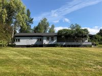 312 Water Street, Guilford, ME 04443