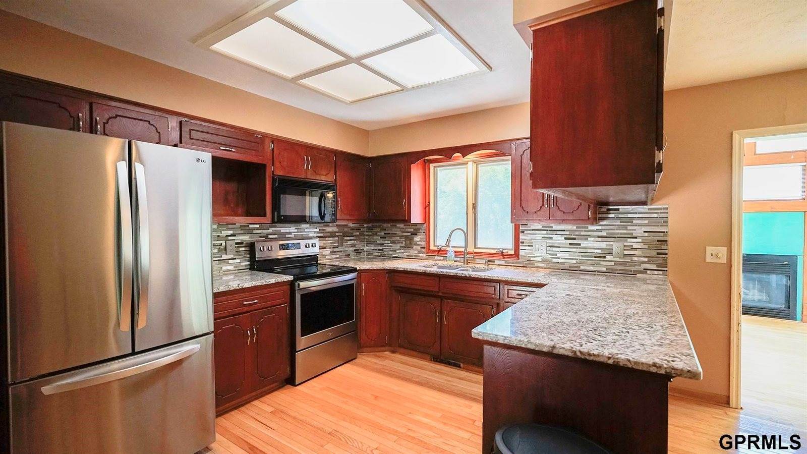 13106 South 24 Street, Bellevue, NE 68123