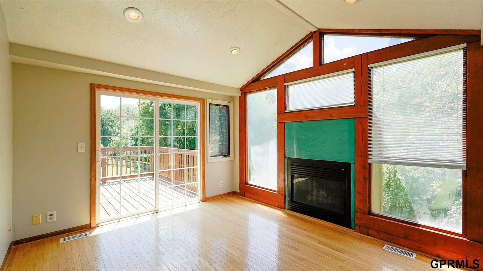 13106 South 24 Street, Bellevue, NE 68123