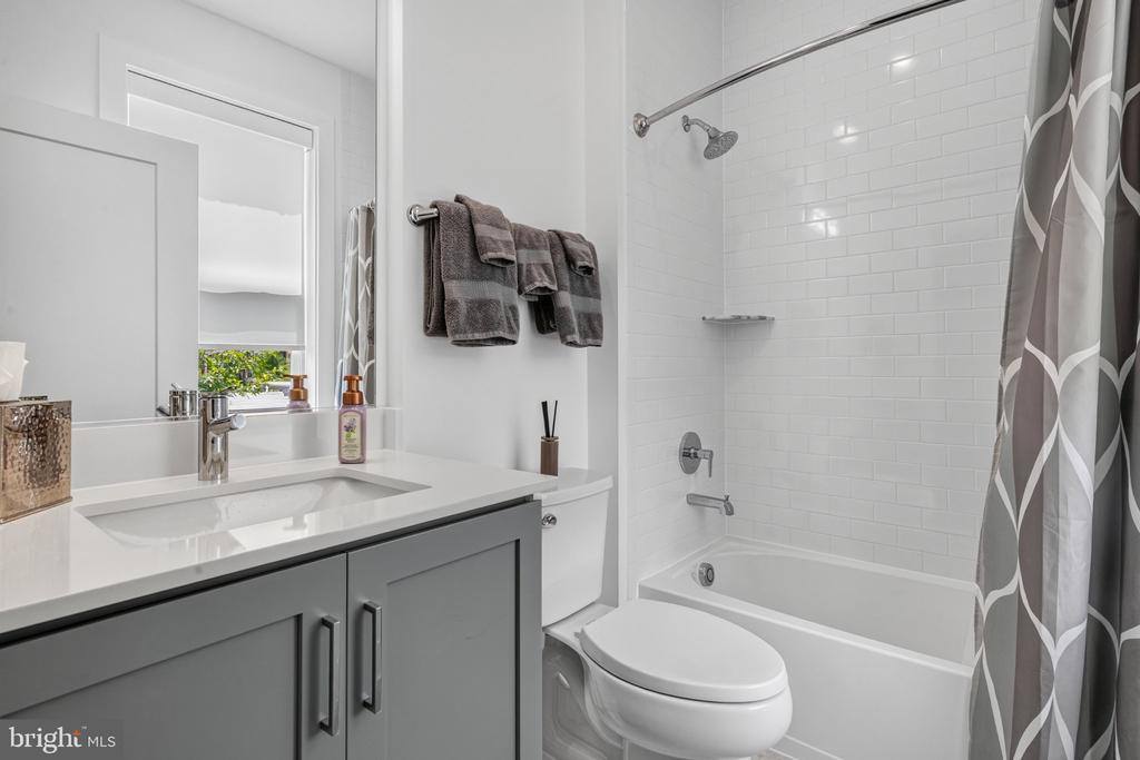 3410 Wood Aster Place, Rockville, MD 20852