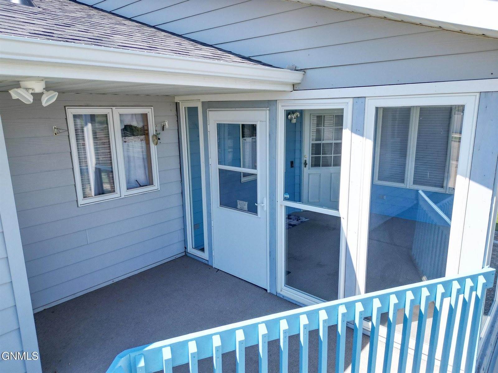 3281 Capitol Avenue East, Bismarck, ND 58501