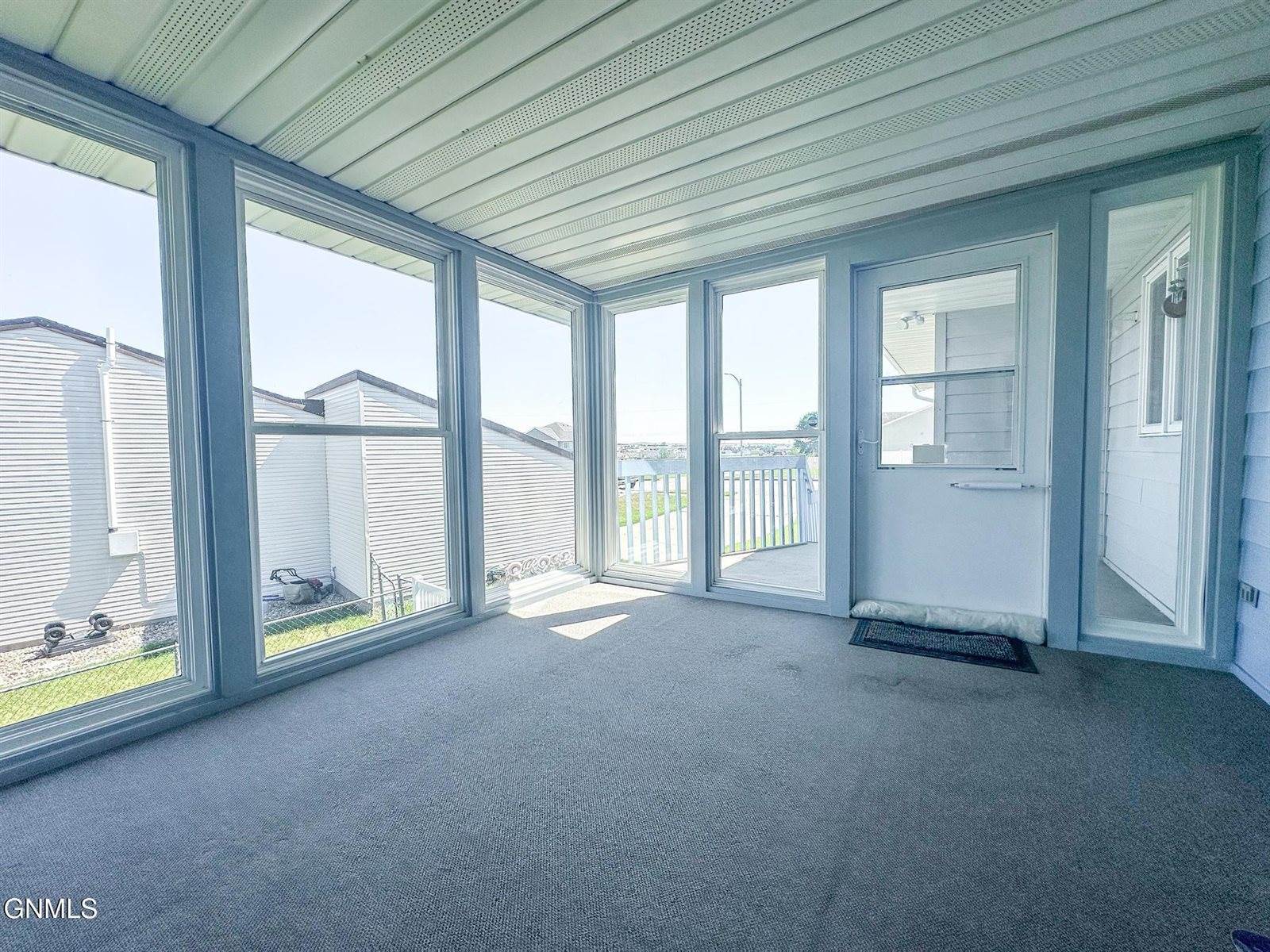 3281 Capitol Avenue East, Bismarck, ND 58501