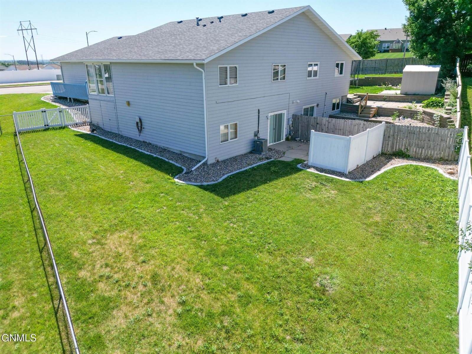 3281 Capitol Avenue East, Bismarck, ND 58501
