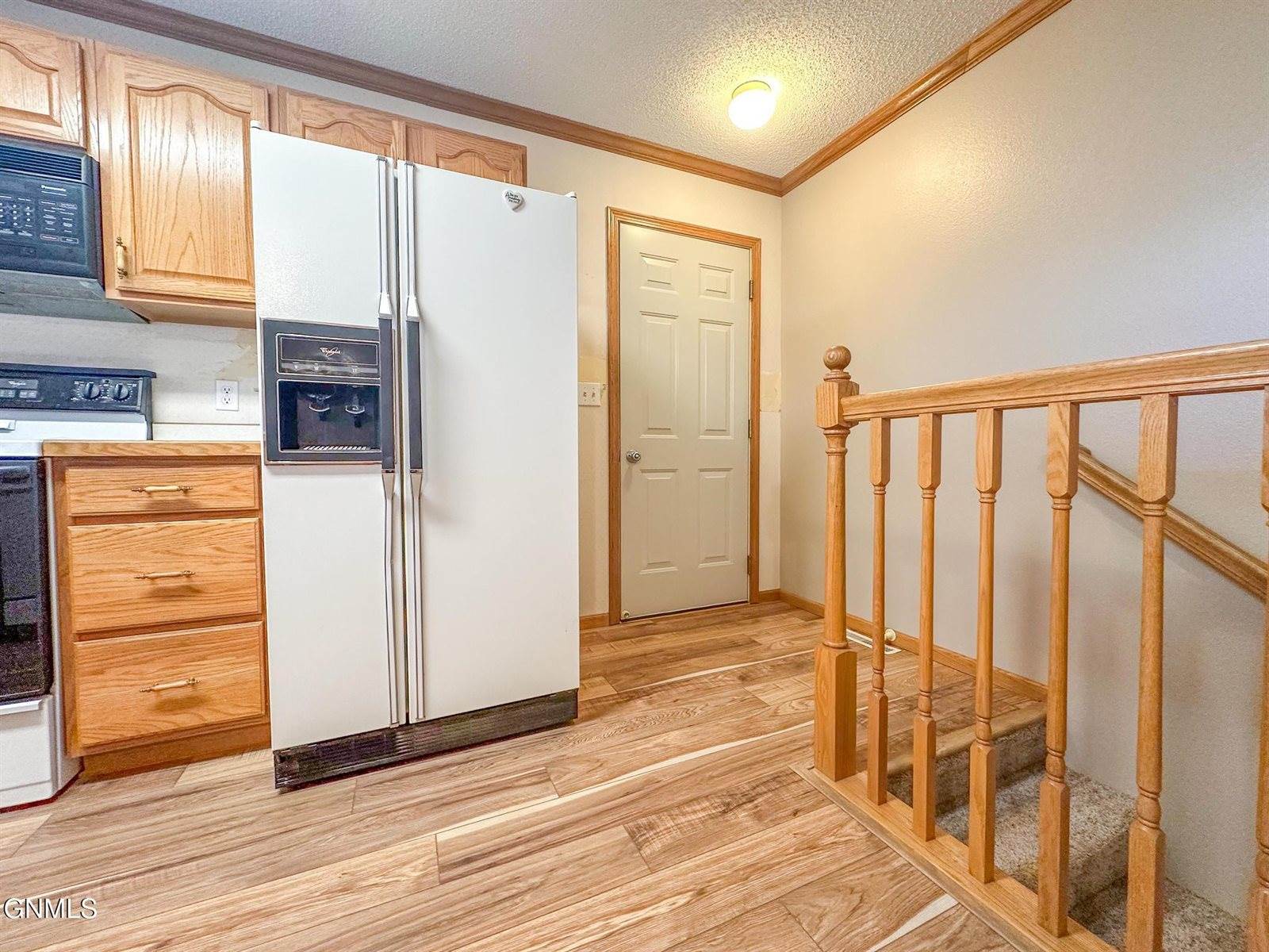 3281 Capitol Avenue East, Bismarck, ND 58501