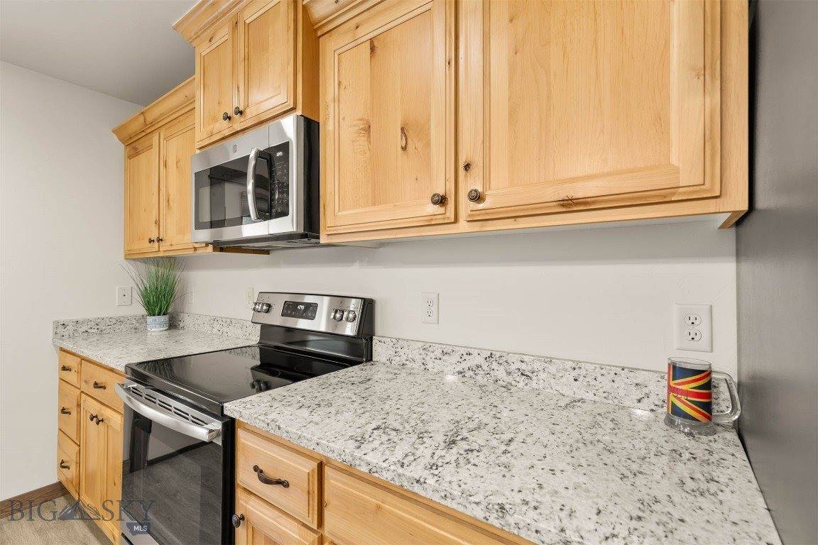 1308 Westwood Circle, Belgrade, MT 59714
