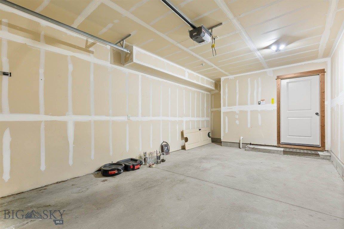1308 Westwood Circle, Belgrade, MT 59714