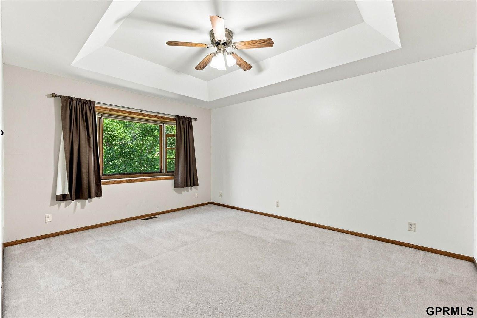 1833 Timber Ridge Road, Lincoln, NE 68522