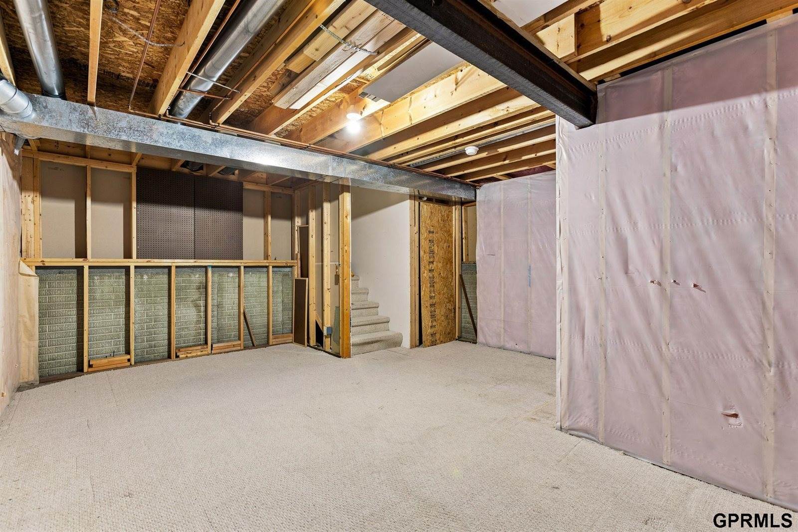 1833 Timber Ridge Road, Lincoln, NE 68522