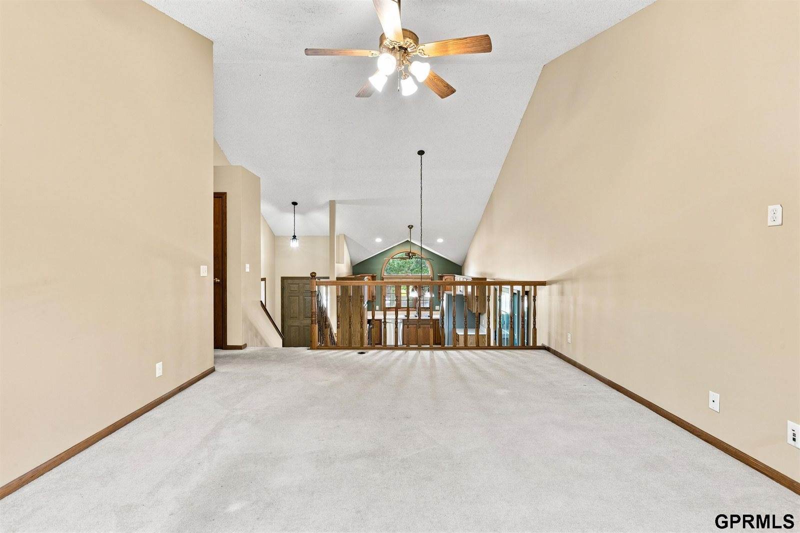1833 Timber Ridge Road, Lincoln, NE 68522
