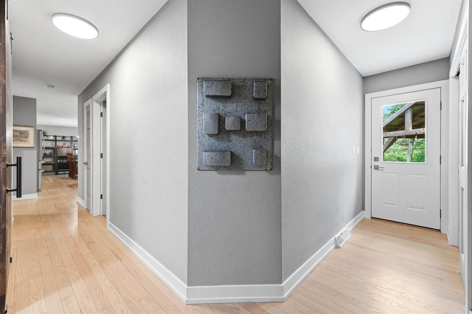 2441 Shadowview Circle, Plover, WI 54467