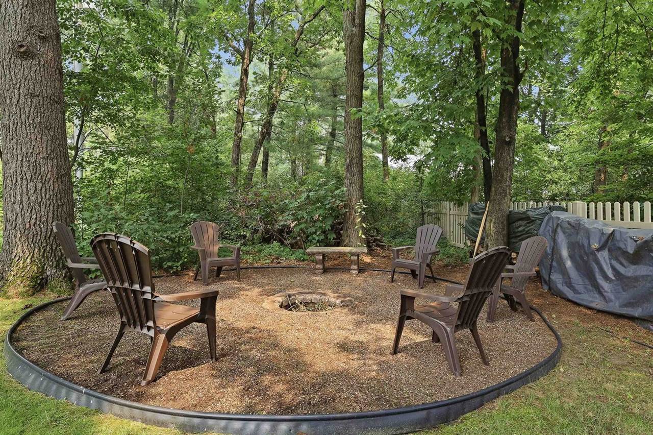 2441 Shadowview Circle, Plover, WI 54467