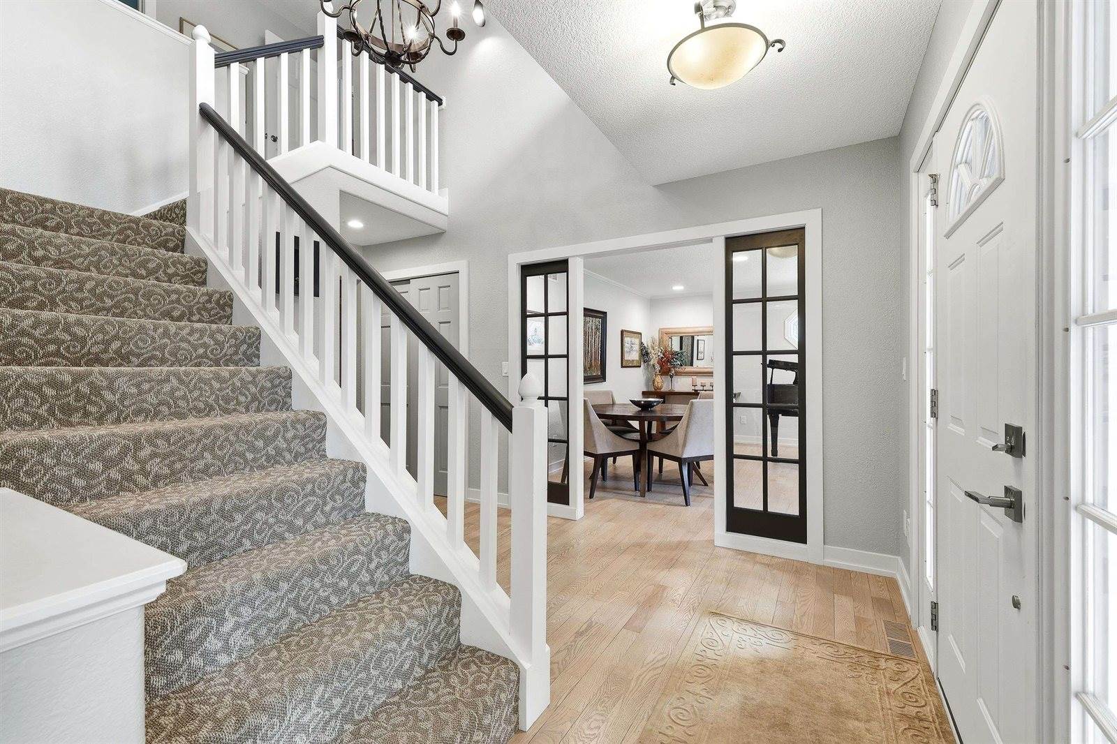 2441 Shadowview Circle, Plover, WI 54467