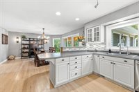 2441 Shadowview Circle, Plover, WI 54467