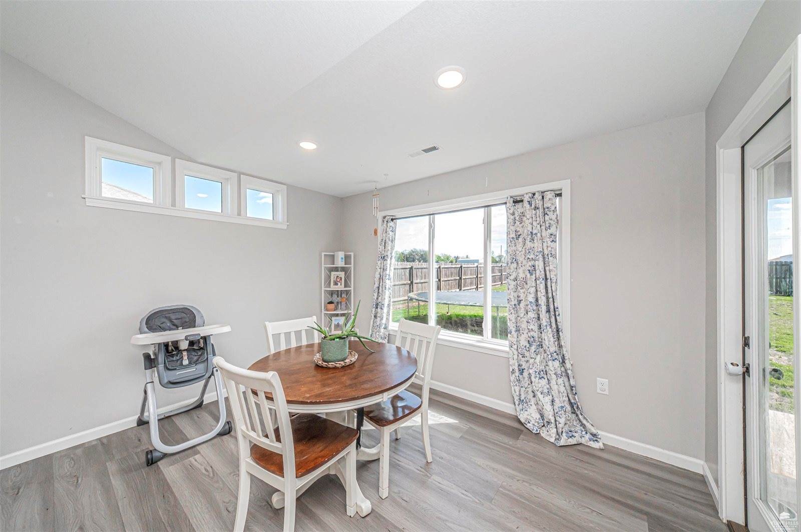 4377 Glen View, Manhattan, KS 66502
