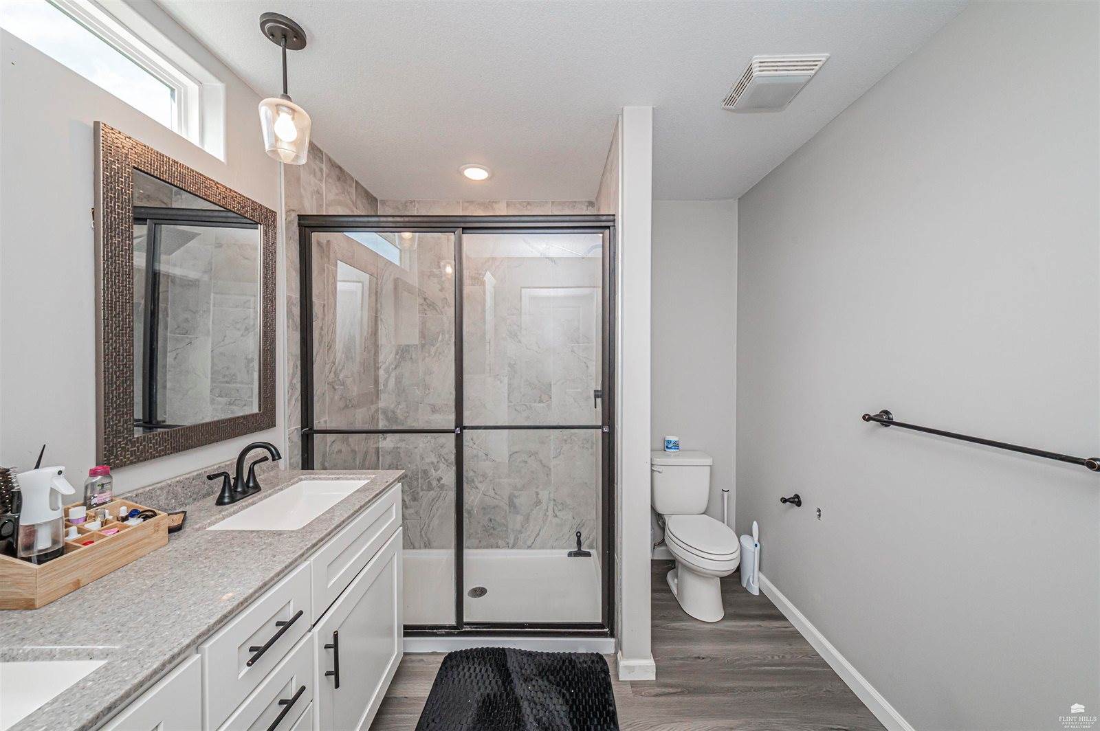 4377 Glen View, Manhattan, KS 66502