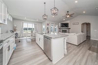 4377 Glen View, Manhattan, KS 66502