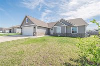 4377 Glen View, Manhattan, KS 66502