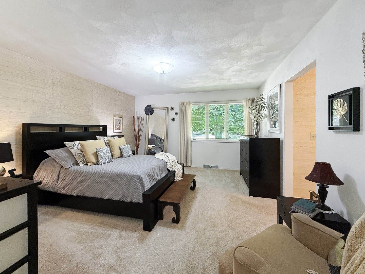 550 North Sierra Drive, Freeport, IL 61032