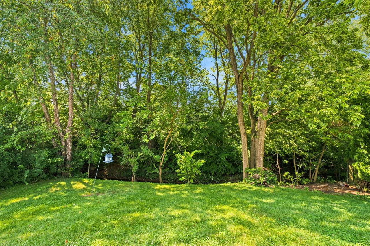 327 Pagoda Court, Pickerington, OH 43147