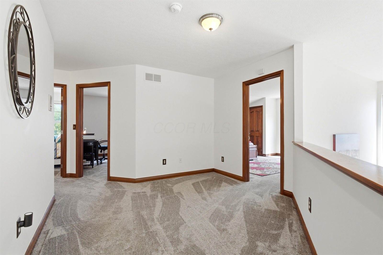 327 Pagoda Court, Pickerington, OH 43147