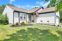 7576 Plainfield Drive, Pickerington, OH 43147