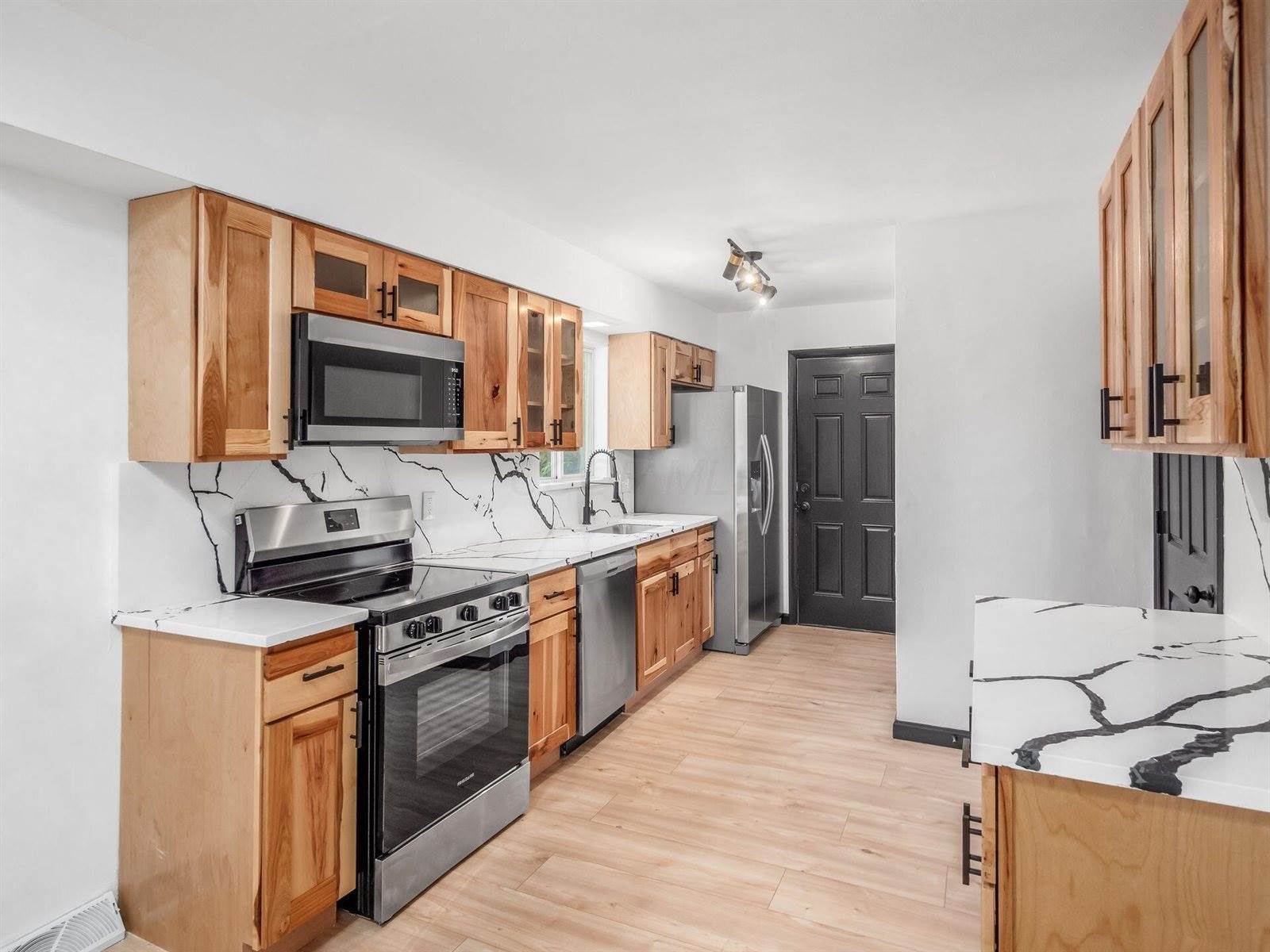 1498 Firwood Drive, Columbus, OH 43229