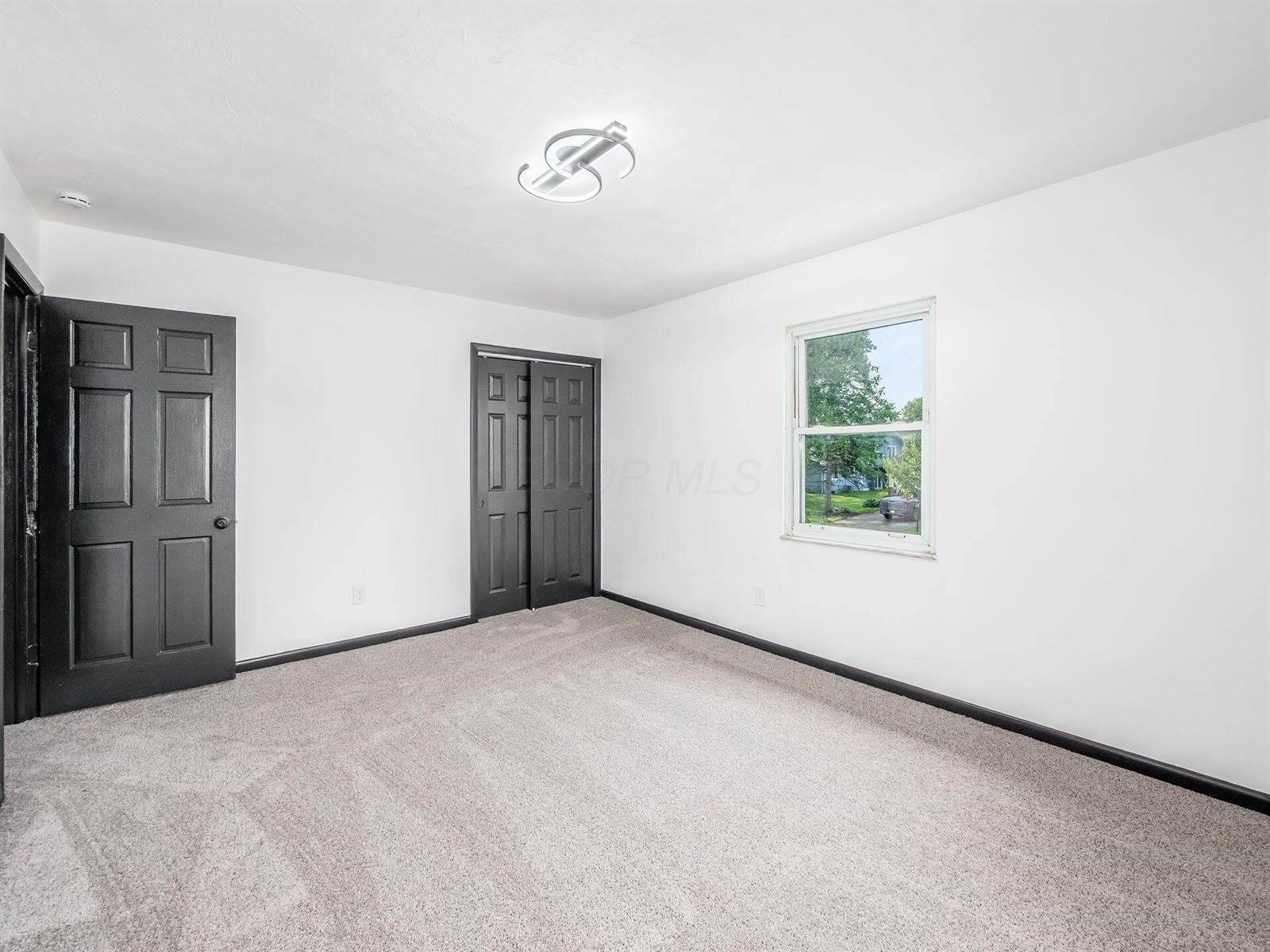 1498 Firwood Drive, Columbus, OH 43229