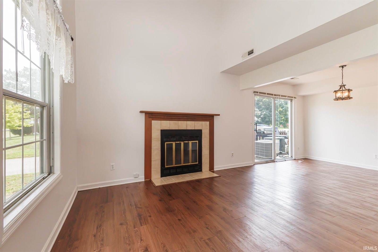 3602 N Lakeside Drive, Muncie, IN 47304