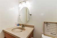 3602 N Lakeside Drive, Muncie, IN 47304